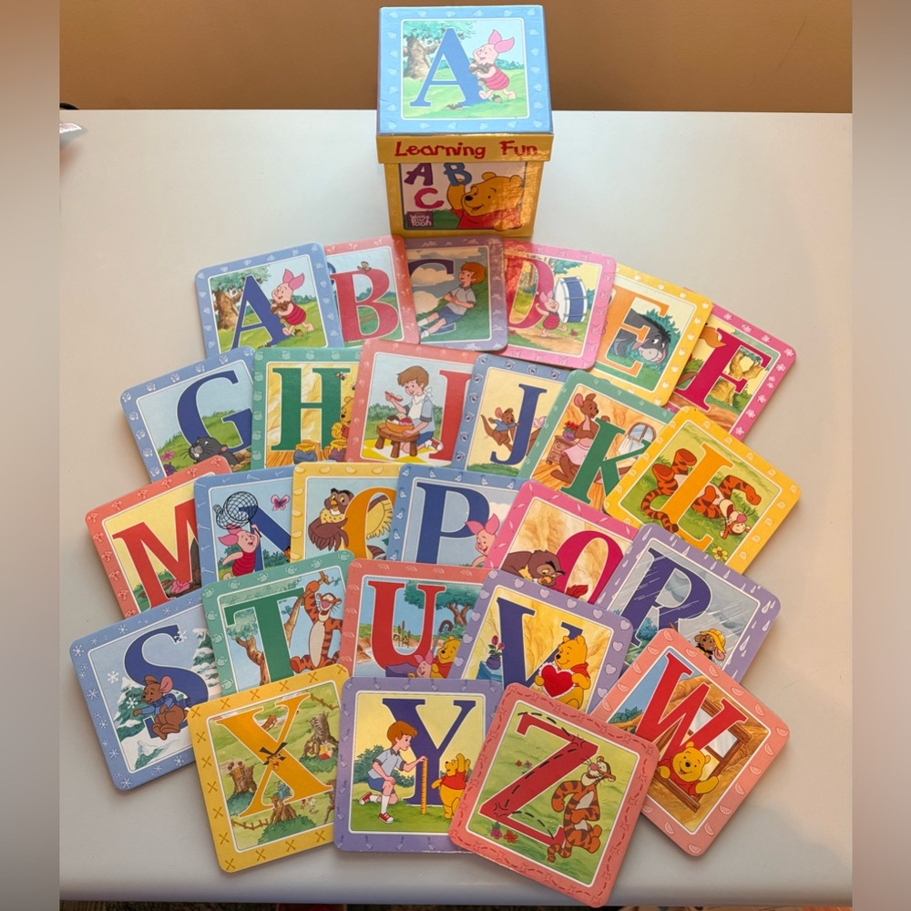 Vintage 2001 Winnie the Pooh Alphabet Learning Cards